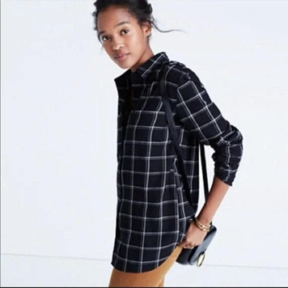 Madewell Classic Ex-Boyfriend Shirt in Black Windowpane Plaid, Size M